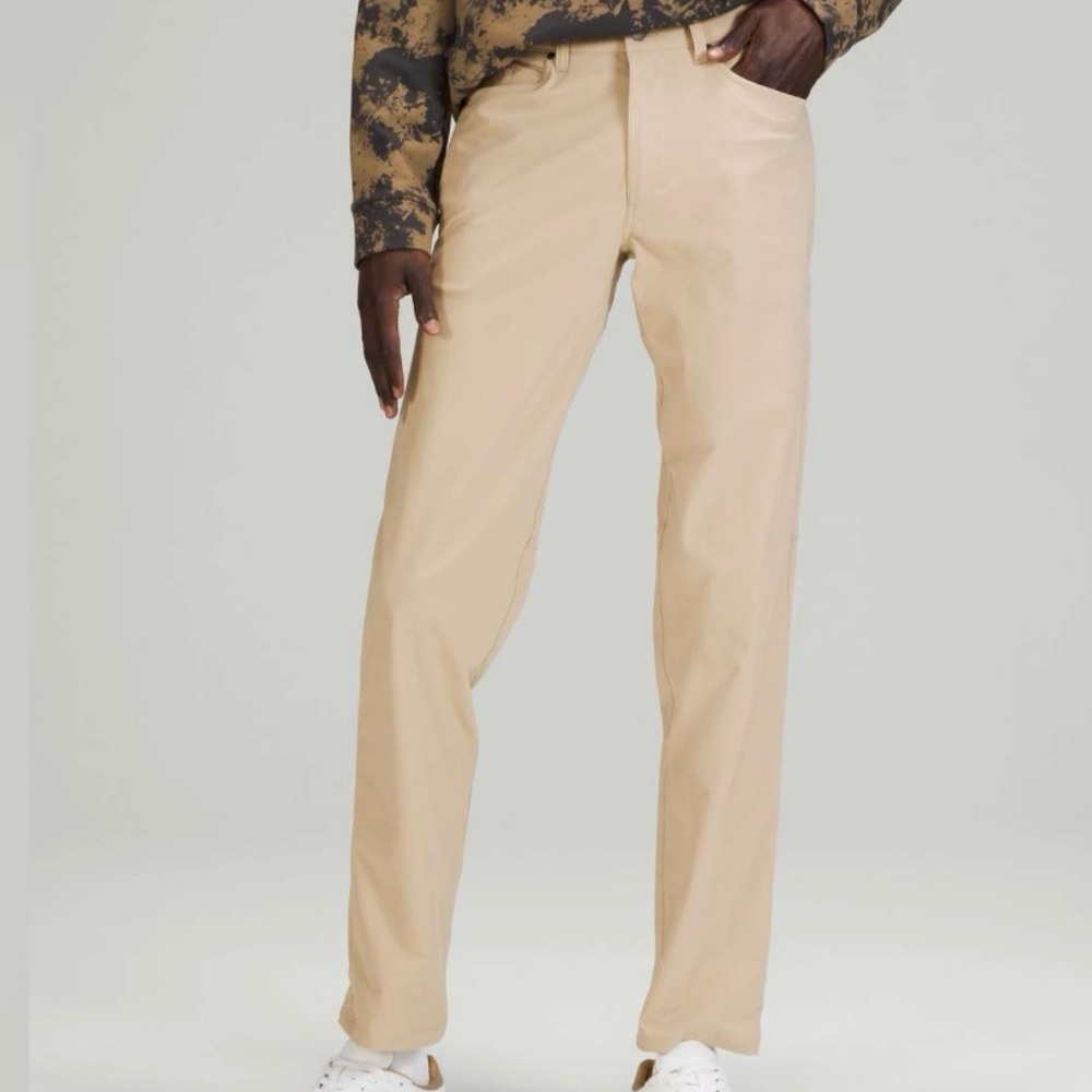 Lululemon ABC Classic-Fit Warpstreme Pants in Trench 32” Men’s Size 38🧡